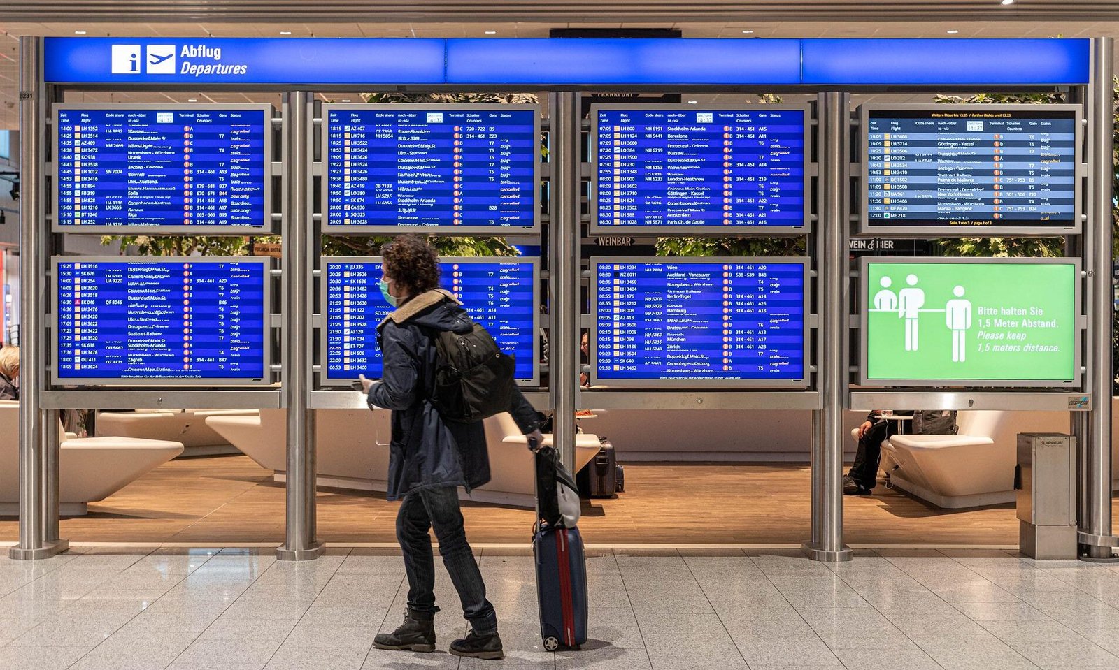 mascarillas dejan de ser obligatorias en aviones y aeropuertos union europea